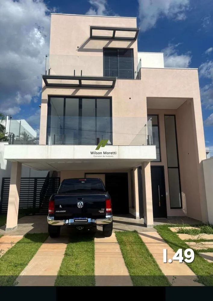 Casa, 3 quartos, 206 m² - Foto 1