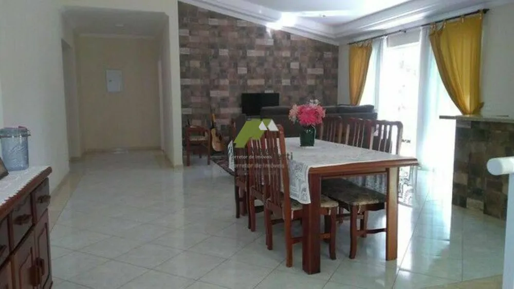 Casa, 3 quartos, 240 m² - Foto 7