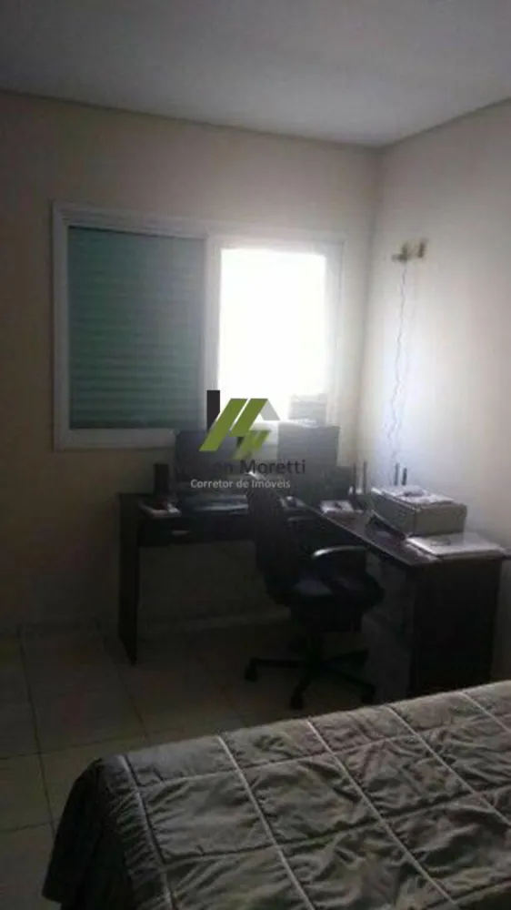 Casa, 3 quartos, 240 m² - Foto 2