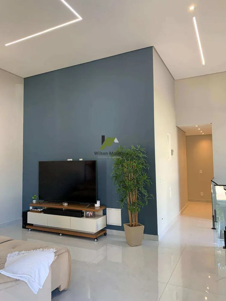 Casa, 3 quartos, 242 m² - Foto 4