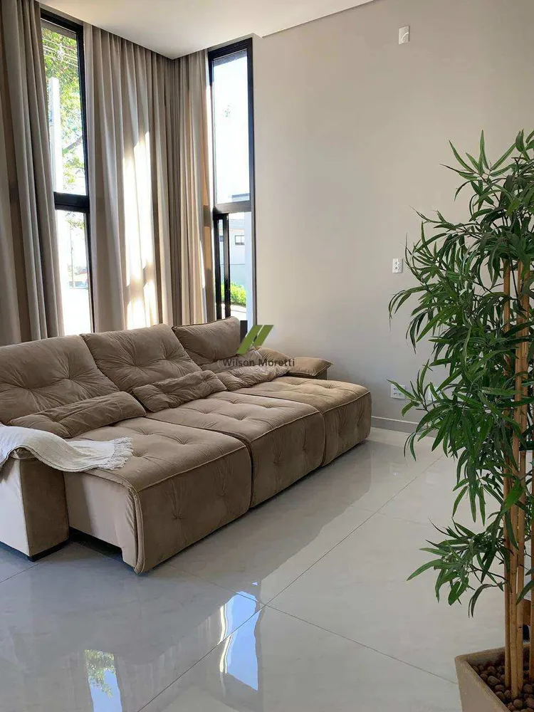 Casa, 3 quartos, 242 m² - Foto 8