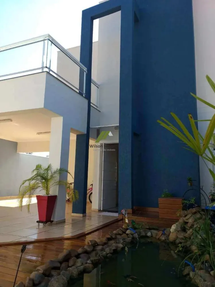 Casa, 3 quartos, 290 m² - Foto 2