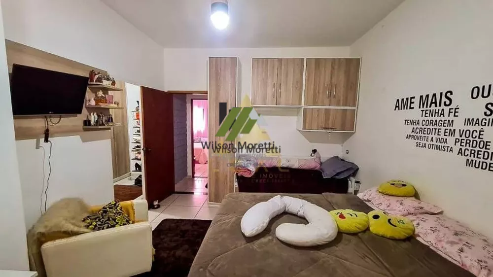 Casa à venda com 4 quartos, 300m² - Foto 13