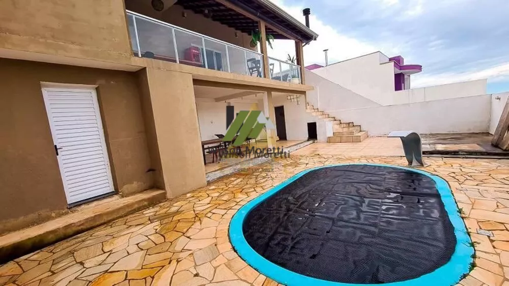 Casa à venda com 4 quartos, 300m² - Foto 5