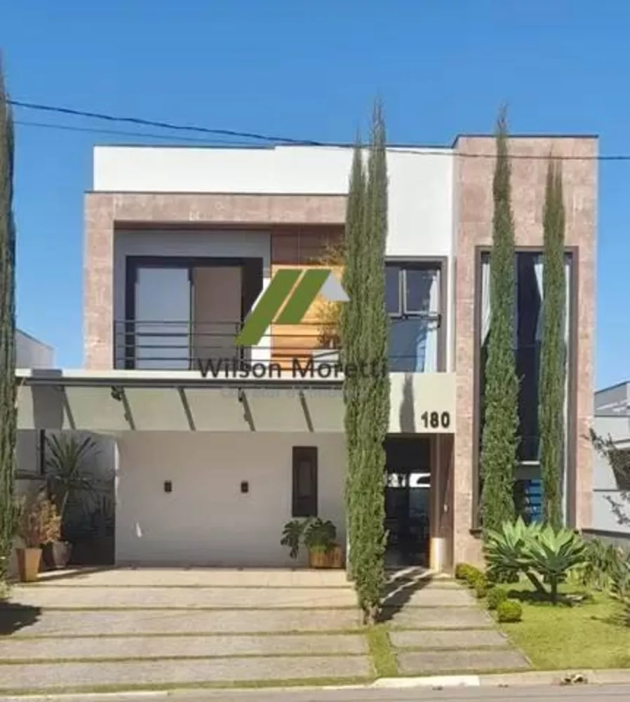 Casa de Condomínio à venda com 4 quartos, 239m² - Foto 1