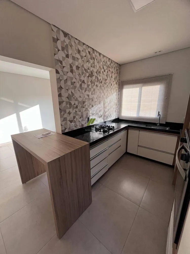 Casa, 3 quartos, 112 m² - Foto 2