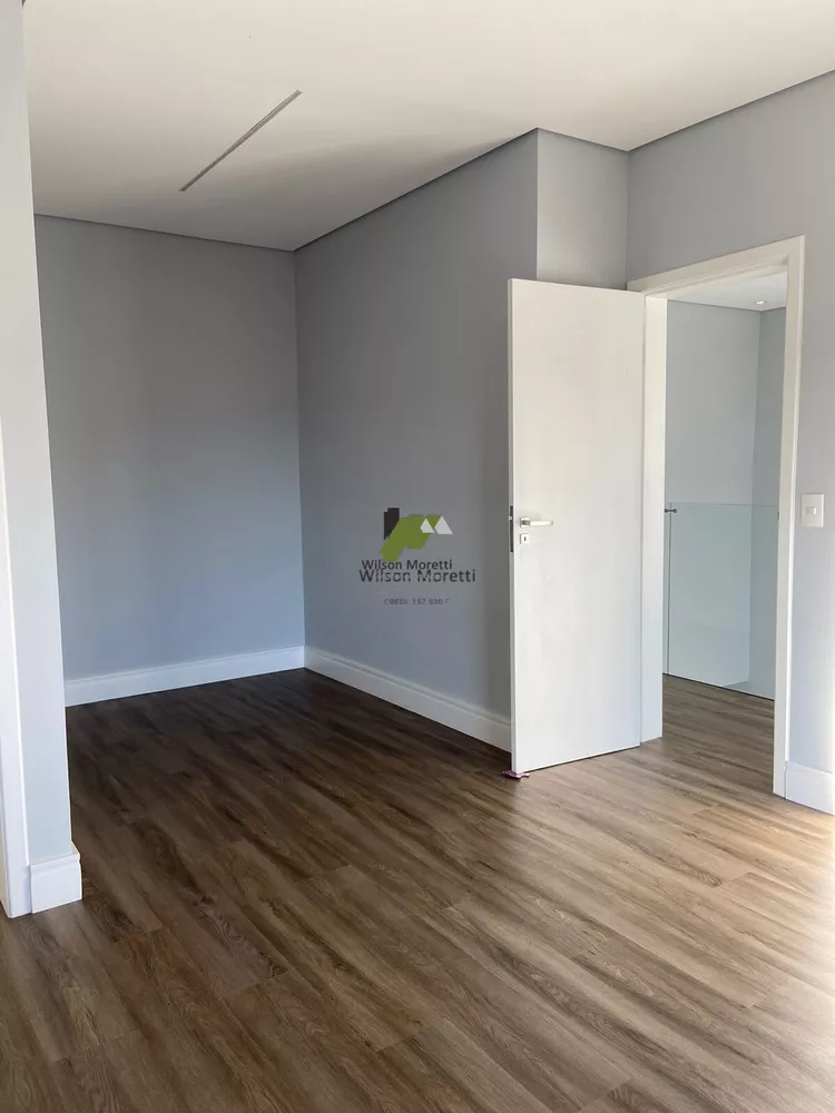 Casa à venda com 3 quartos, 222m² - Foto 4