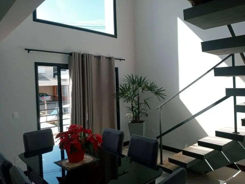 Casa, 3 quartos, 171 m² - Foto 3