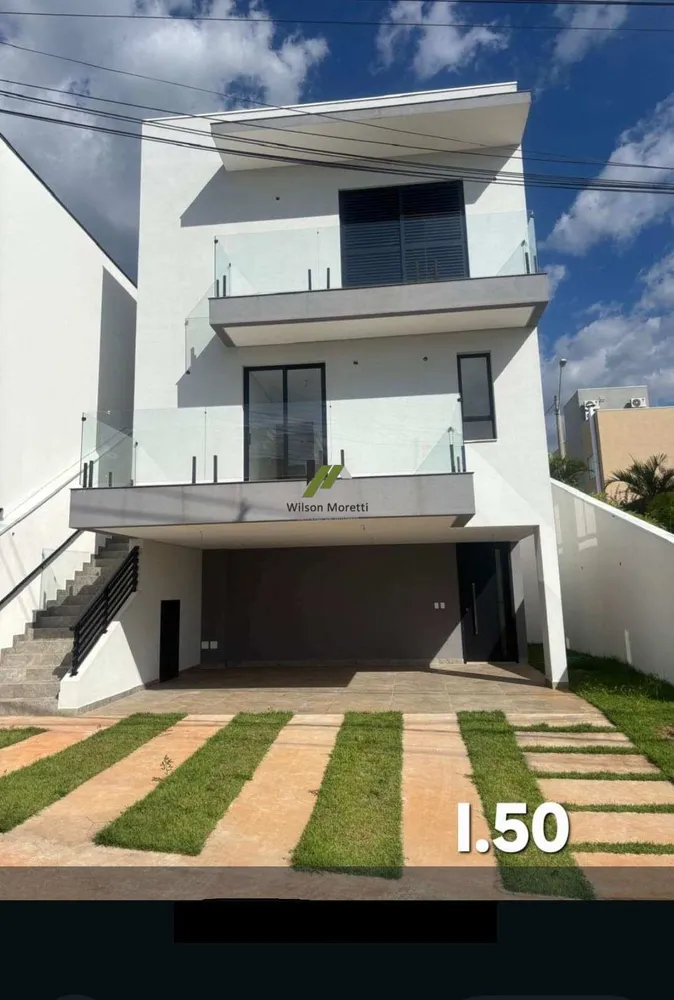 Casa, 3 quartos, 211 m² - Foto 1