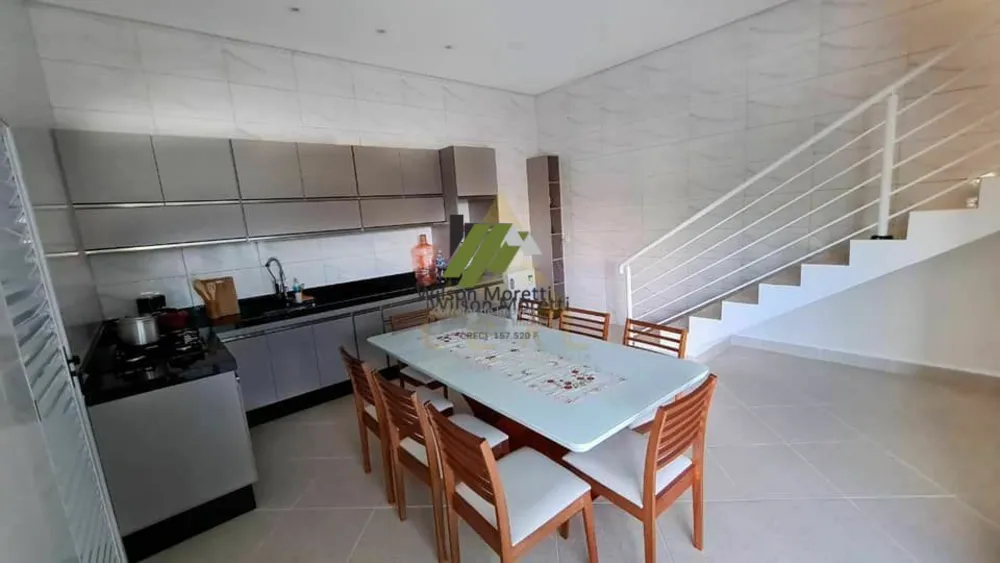 Casa, 3 quartos, 246 m² - Foto 4