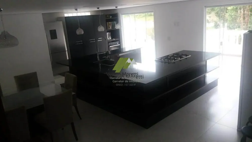 Casa, 4 quartos, 250 m² - Foto 11