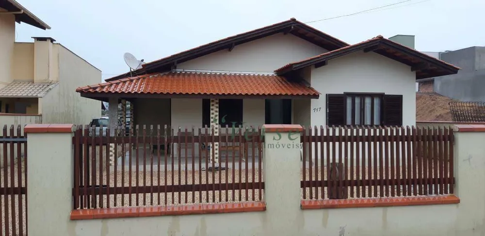 Casa, 4 quartos, 150 m² - Foto 2