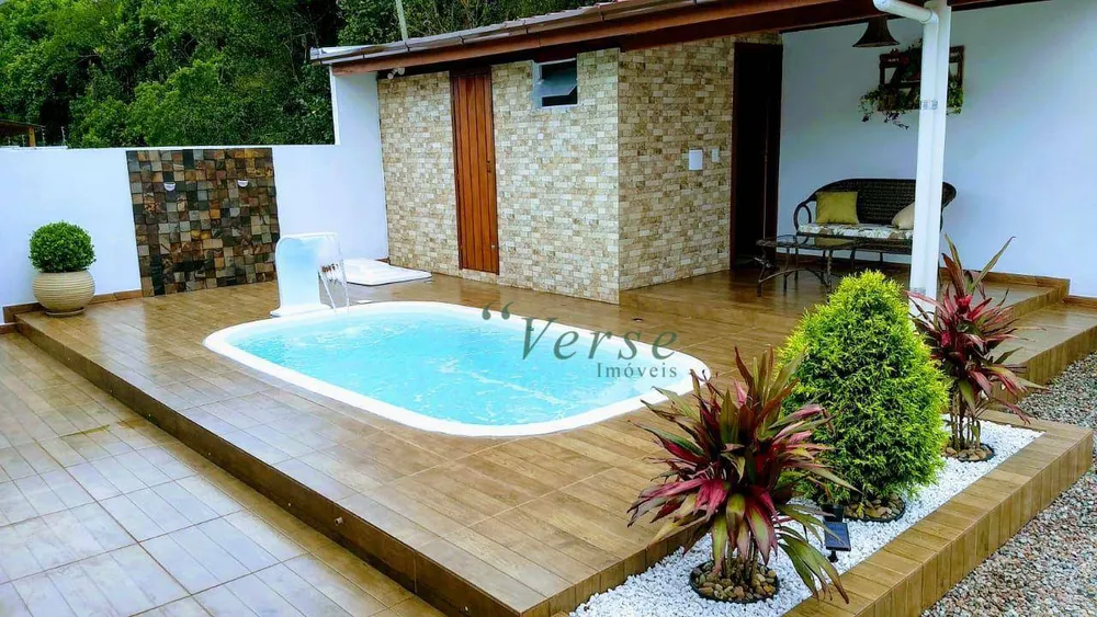 Casa, 2 quartos, 160 m² - Foto 1
