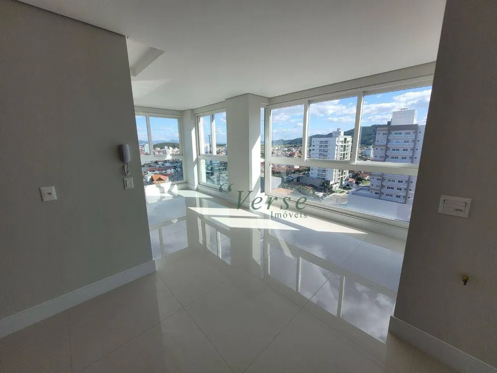 Apartamento, 3 quartos, 137 m² - Foto 1