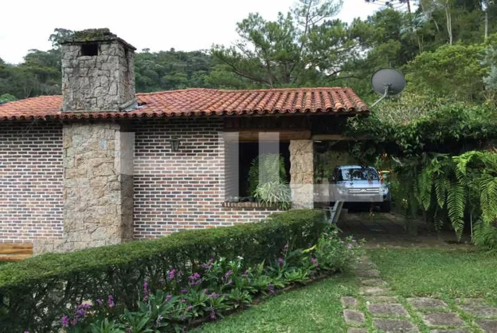 Casa, 6 quartos, 200 m² - Foto 25