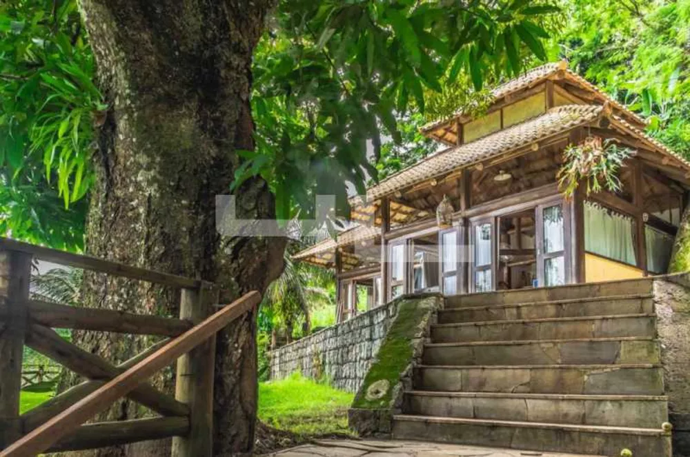 Casa, 3 quartos, 200 m² - Foto 1