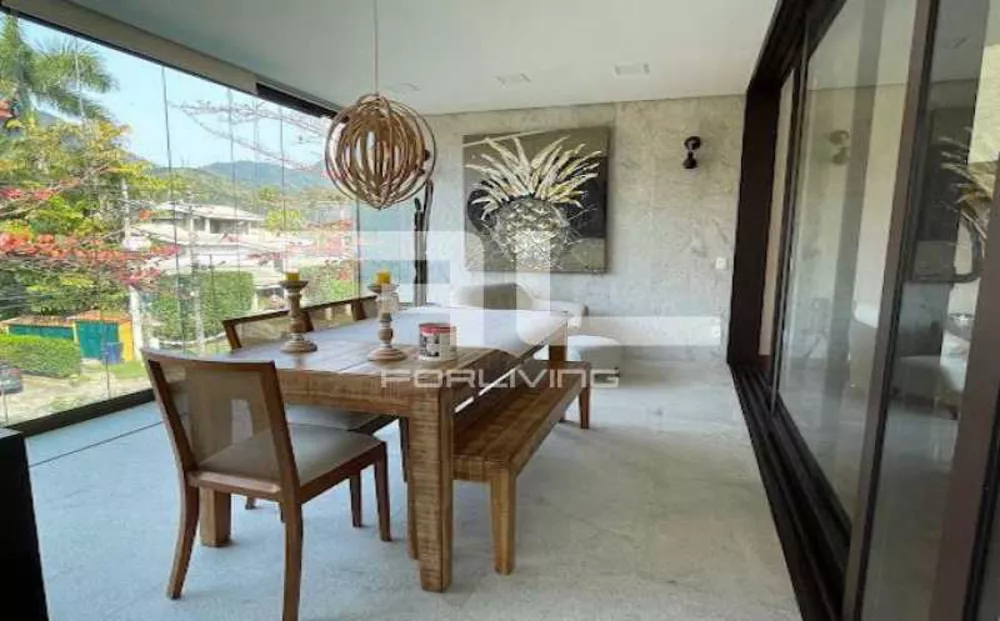 Apartamento, 3 quartos, 160 m² - Foto 1