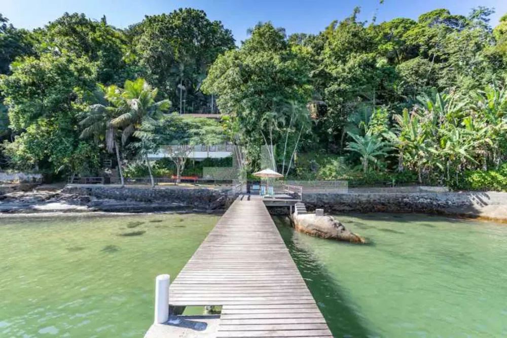 Casa, 4 quartos, 176 m² - Foto 1
