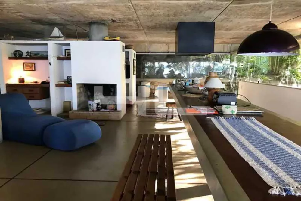 Casa, 4 quartos, 350 m² - Foto 1