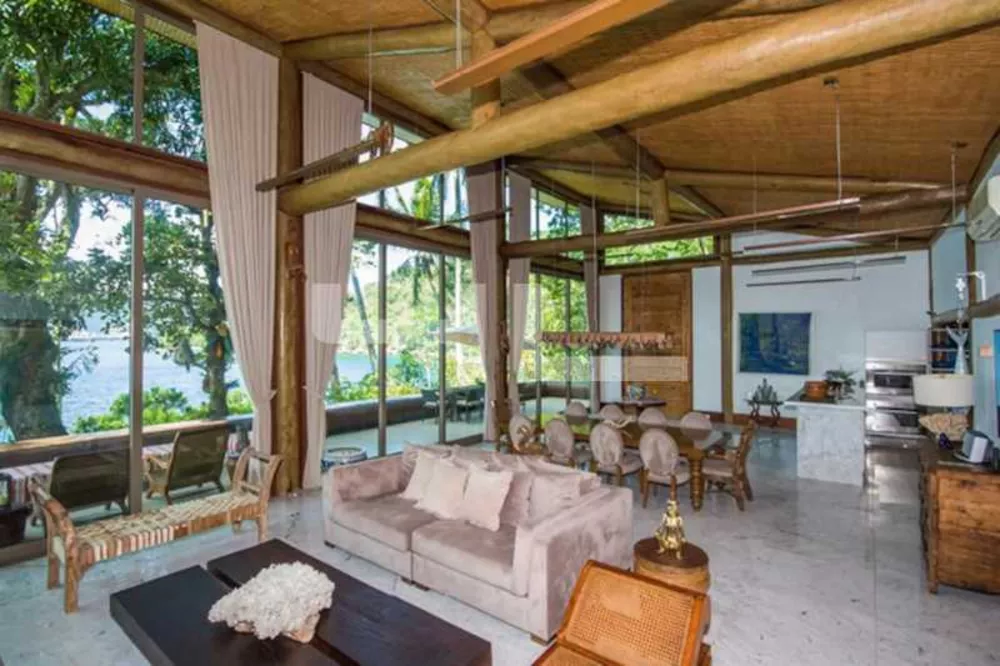 Casa, 7 quartos, 800 m² - Foto 1