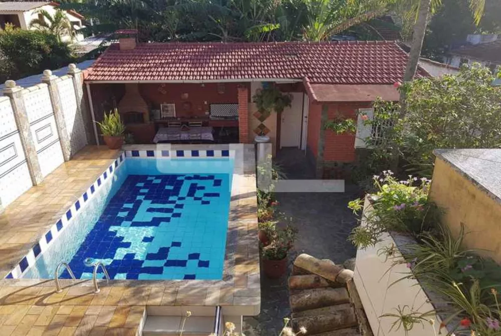 Casa, 5 quartos, 250 m² - Foto 13