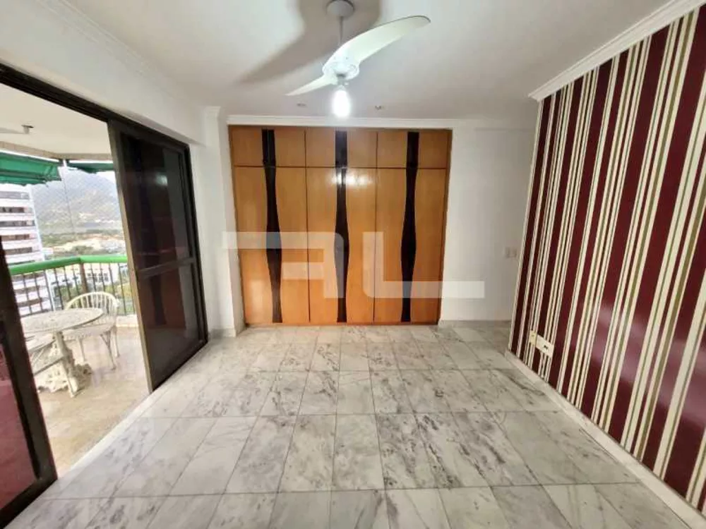 Cobertura, 3 quartos, 225 m² - Foto 13