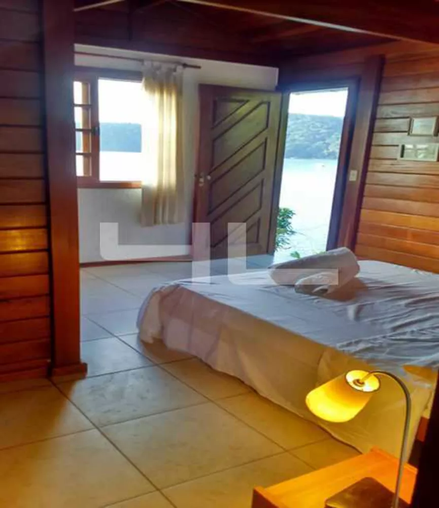Casa, 3 quartos, 200 m² - Foto 10