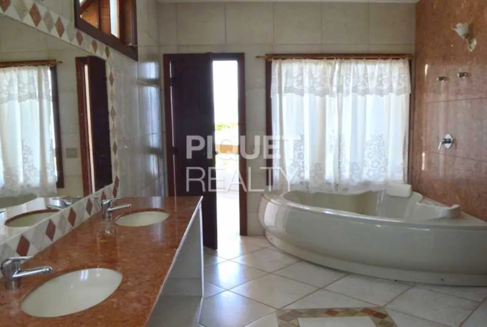 Casa, 10 quartos, 2800 m² - Foto 14