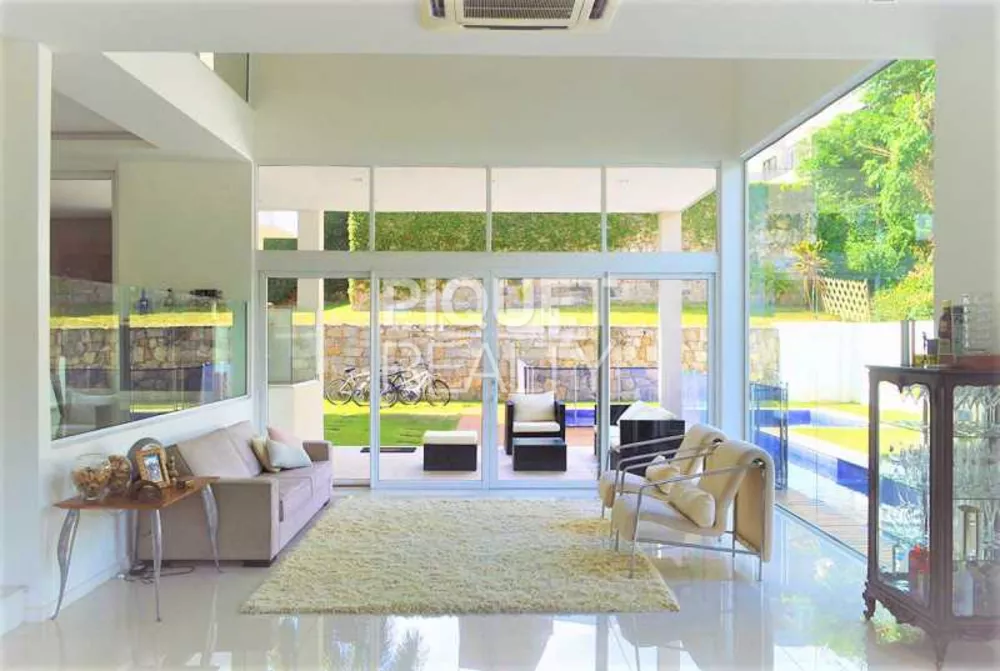 Casa de Condomínio, 4 quartos - Foto 1