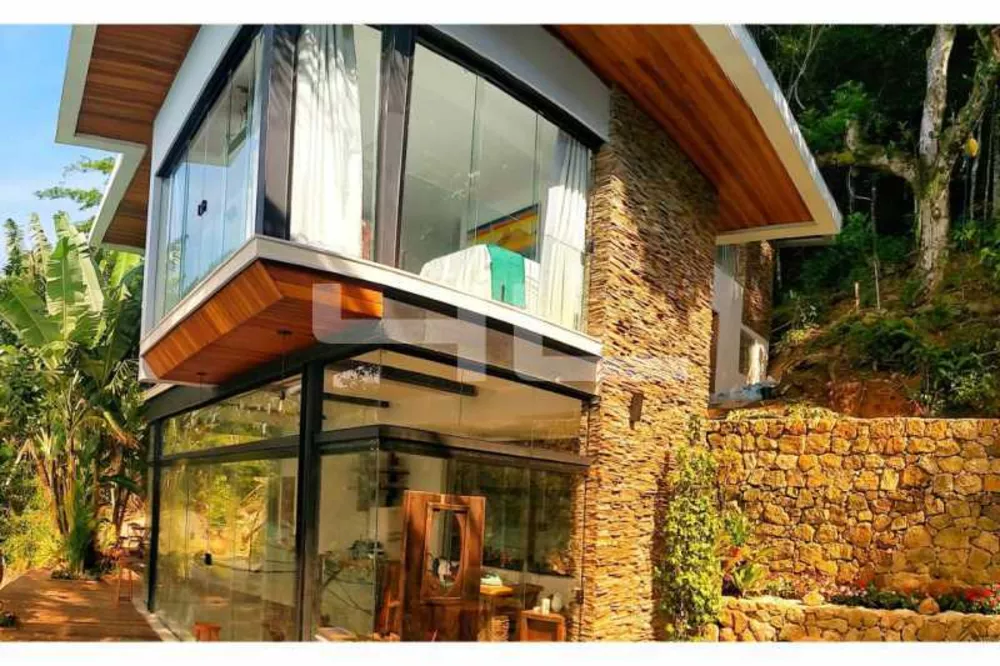 Casa, 7 quartos, 350 m² - Foto 1