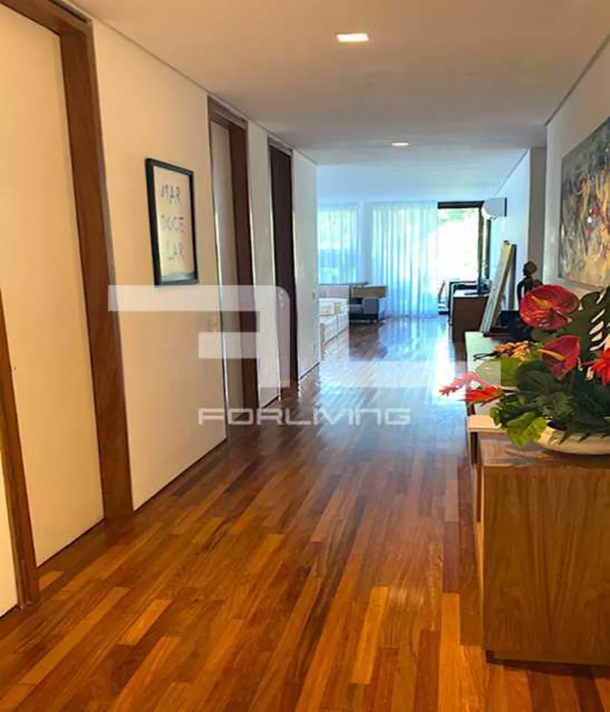 Cobertura, 3 quartos, 321 m² - Foto 1