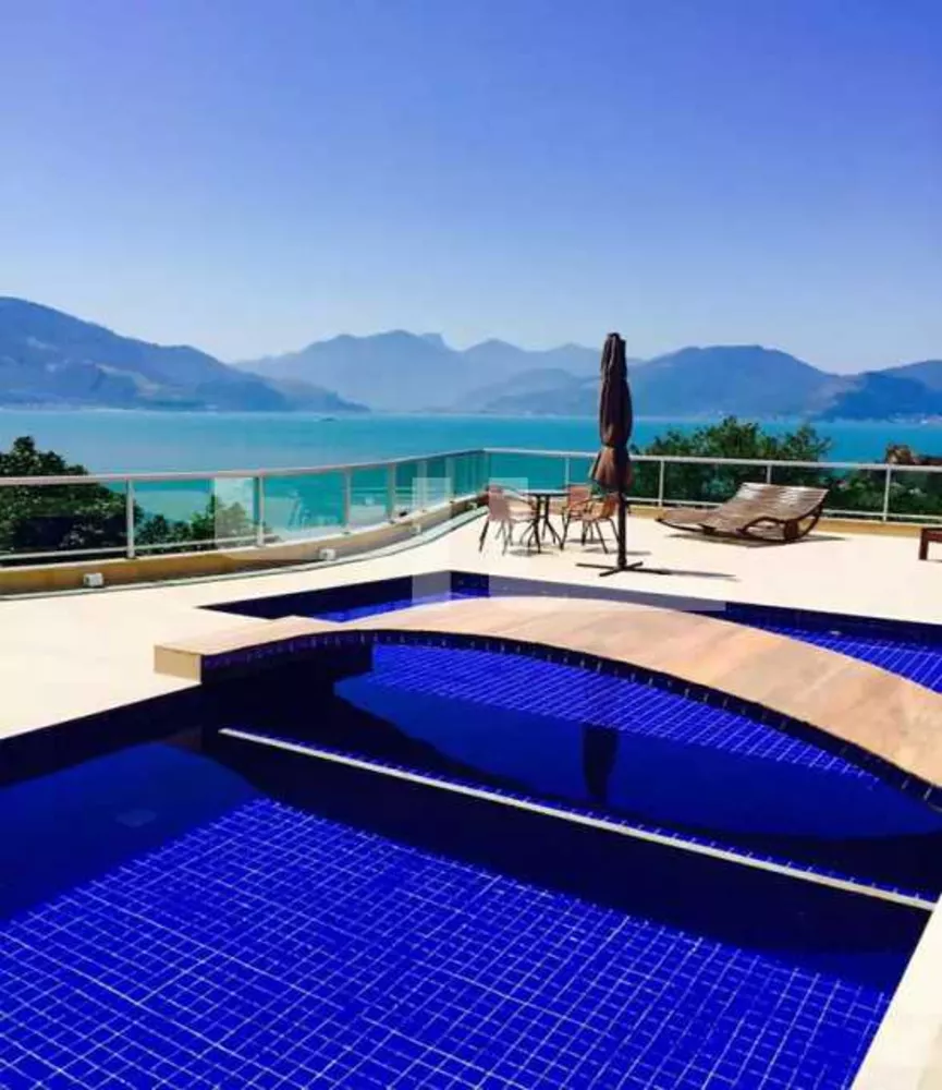 Casa de Condomínio, 6 quartos - Foto 1