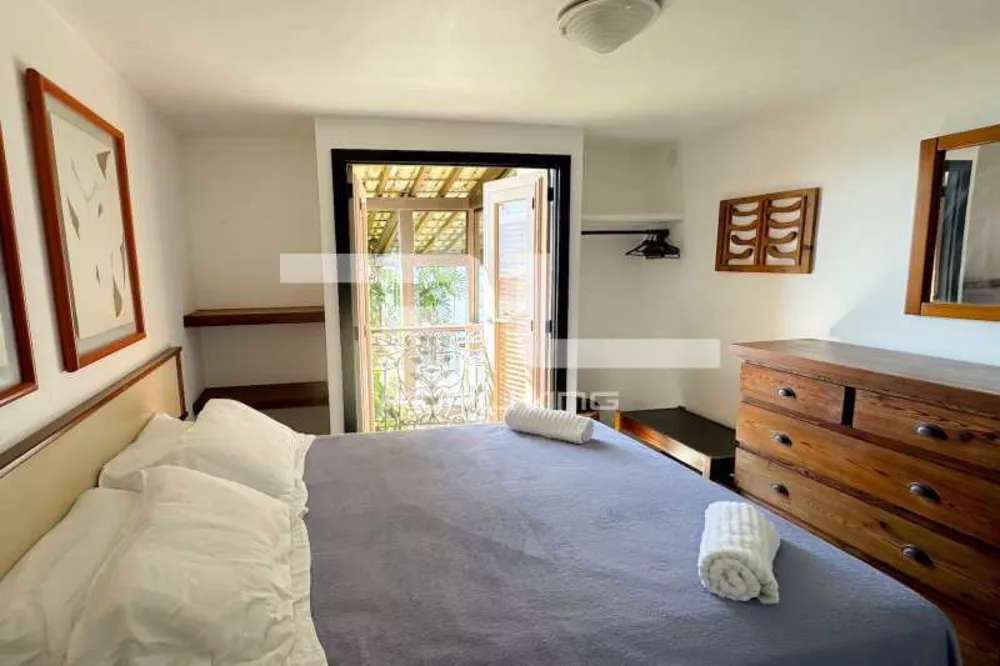 Casa, 4 quartos, 300 m² - Foto 24