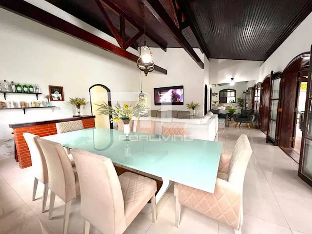 Casa, 4 quartos, 250 m² - Foto 11