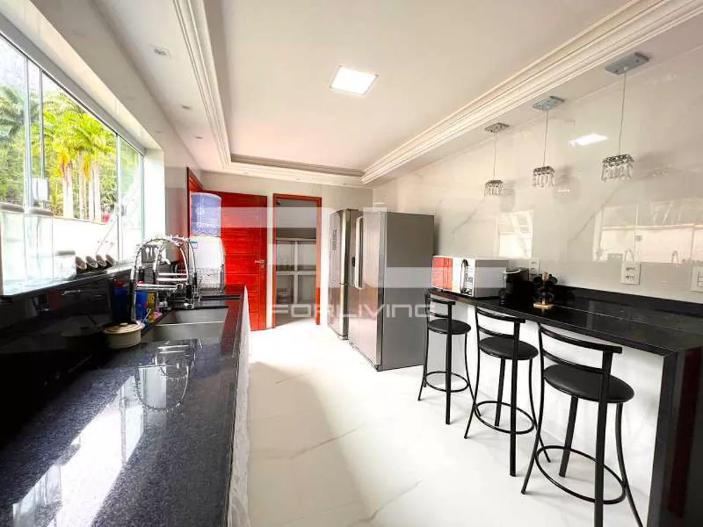 Casa, 4 quartos, 250 m² - Foto 16