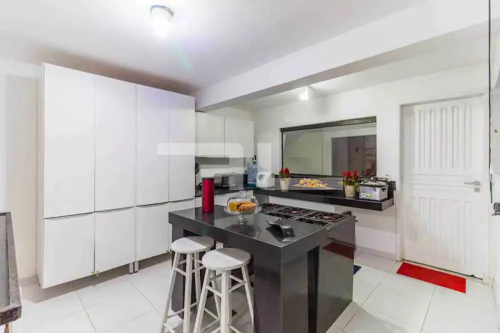 Casa, 6 quartos, 300 m² - Foto 16