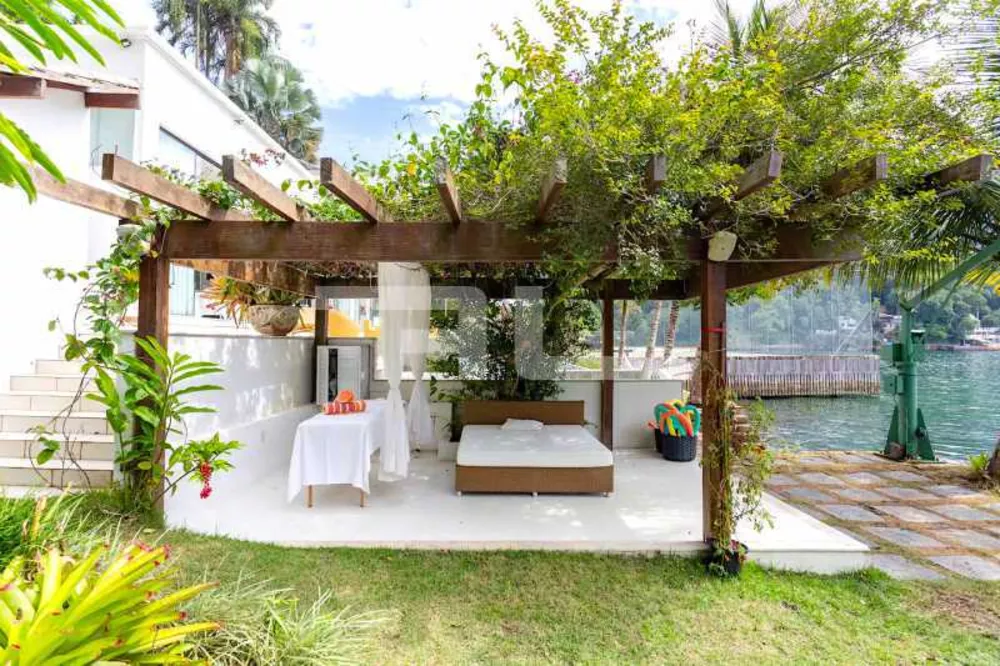 Casa, 6 quartos, 300 m² - Foto 2