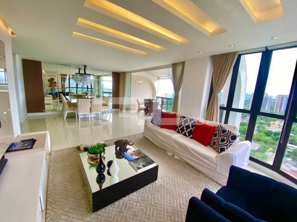 Apartamento, 3 quartos, 200 m² - Foto 1