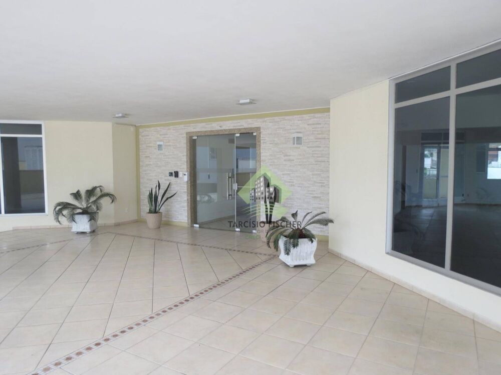 Apartamento à venda com 3 quartos, 1m² - Foto 3