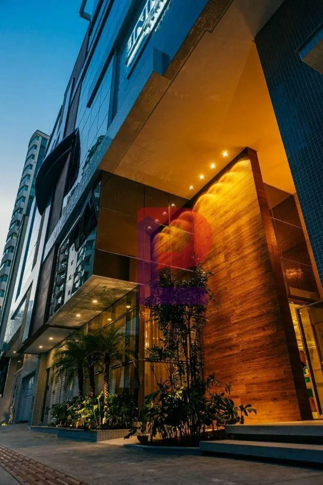 Apartamento, 3 quartos, 249 m² - Foto 1