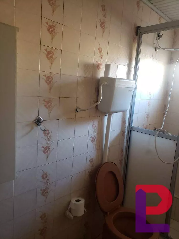 Casa à venda com 4 quartos, 120m² - Foto 4