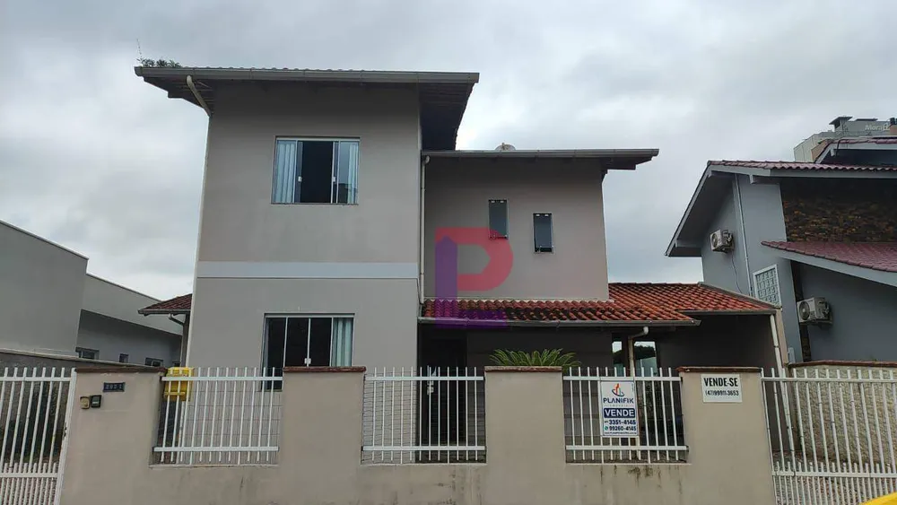 Casa, 3 quartos, 170 m² - Foto 2
