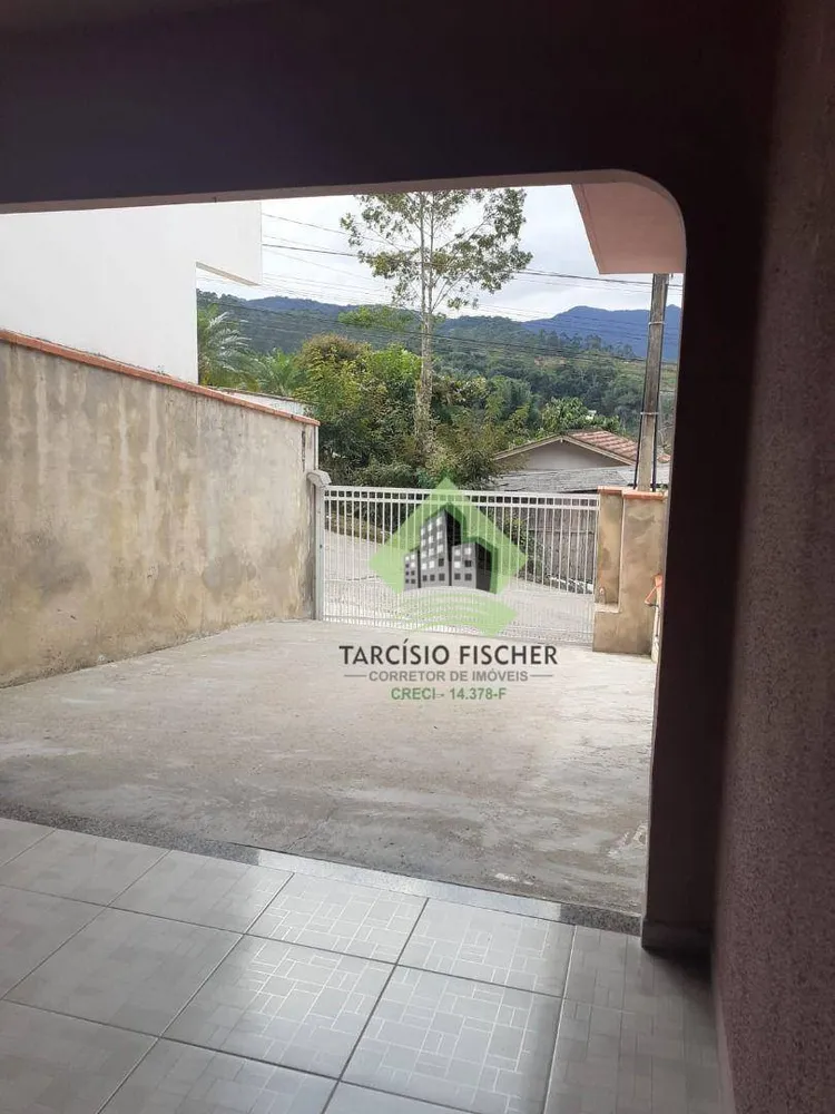 Casa, 5 quartos, 240 m² - Foto 4