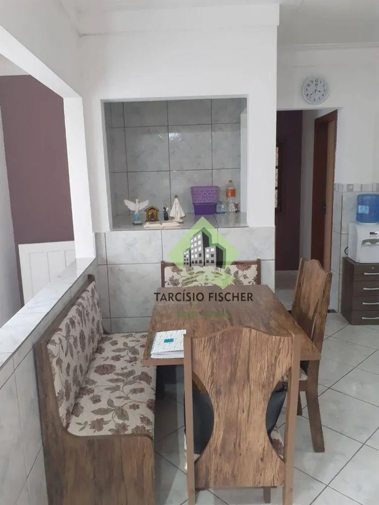 Casa, 5 quartos, 240 m² - Foto 10