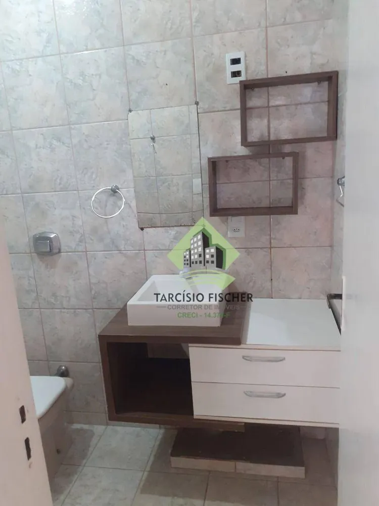 Casa, 5 quartos, 240 m² - Foto 11