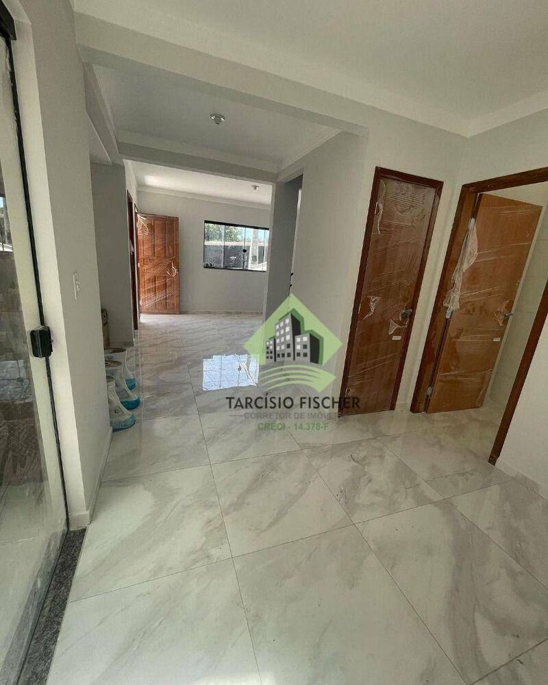Casa à venda com 2 quartos, 90m² - Foto 3