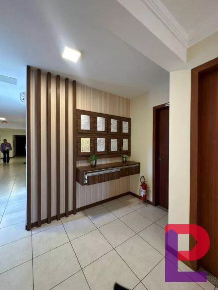 Apartamento à venda com 2 quartos, 104M2 - Foto 4