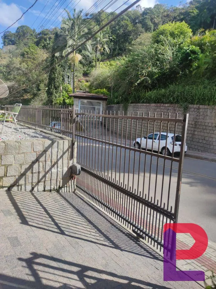Casa, 3 quartos, 220 m² - Foto 2