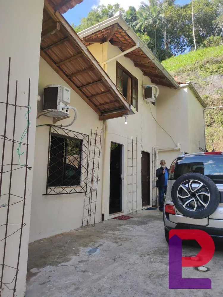 Casa, 3 quartos, 220 m² - Foto 4