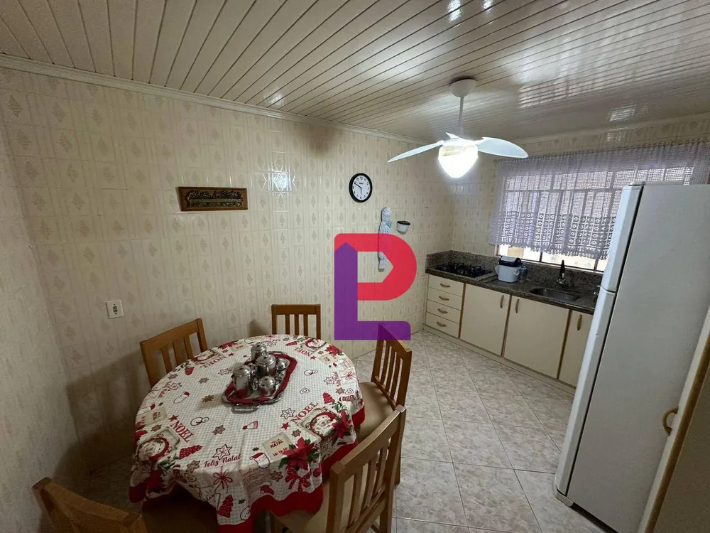 Casa, 3 quartos, 140 m² - Foto 1